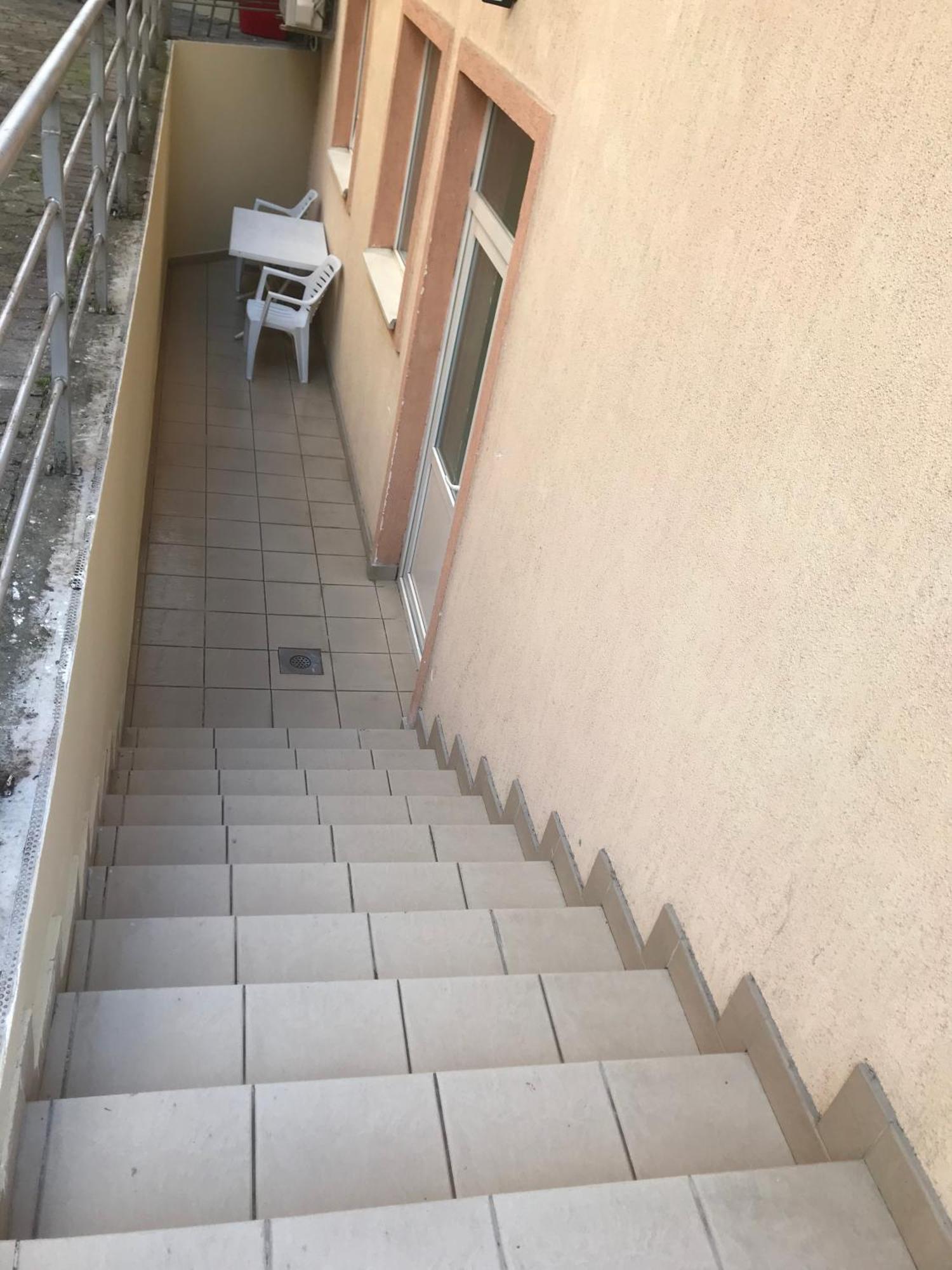 Sani Suteren Apartment Skopje Luaran gambar