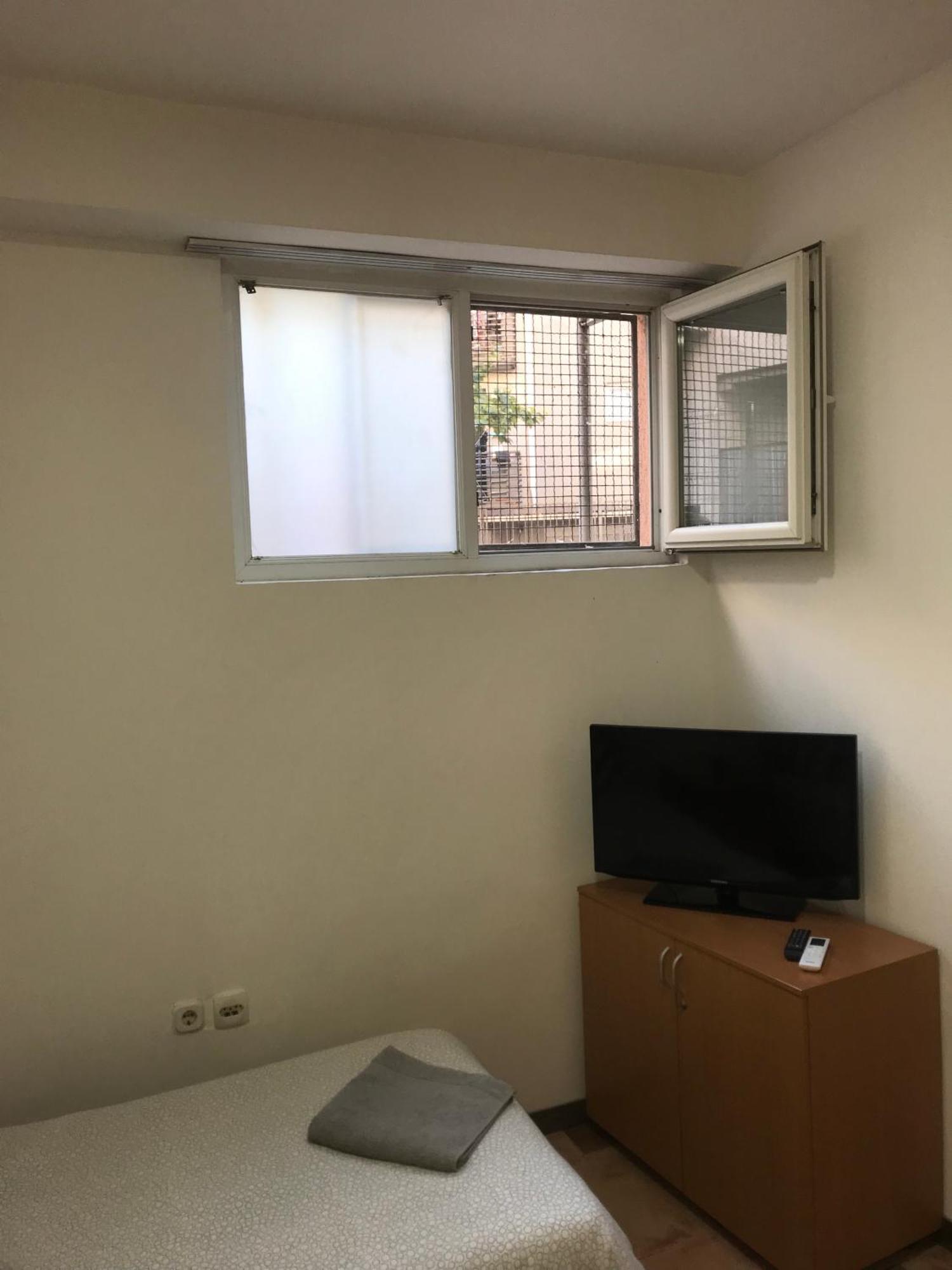 Sani Suteren Apartment Skopje Luaran gambar