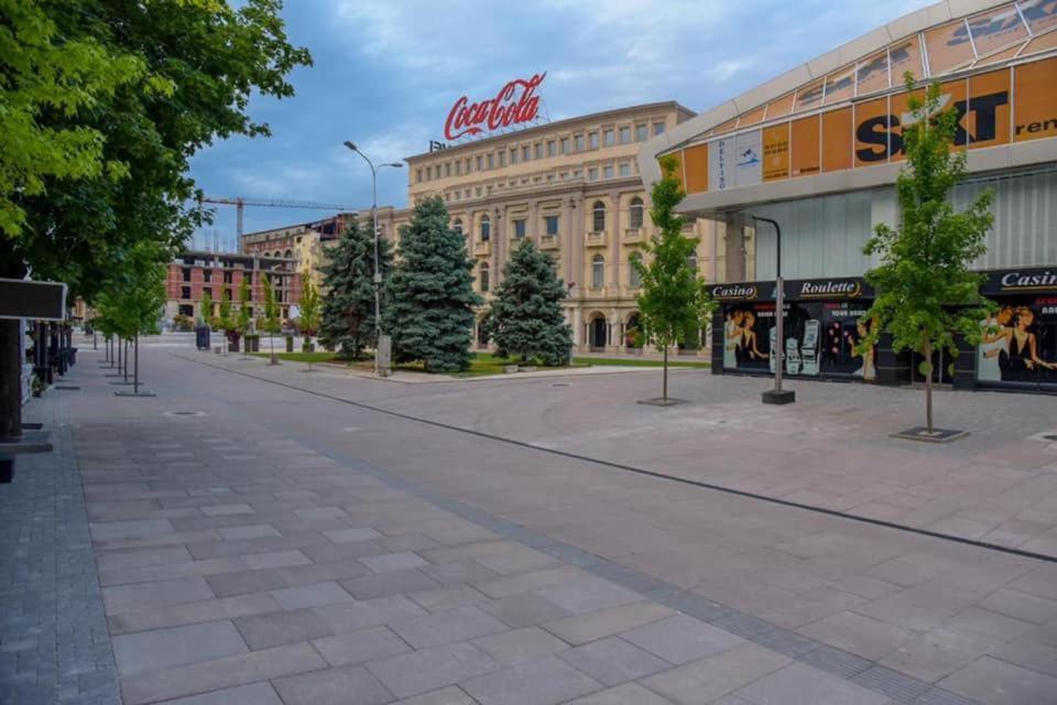 Sani Suteren Apartment Skopje Luaran gambar